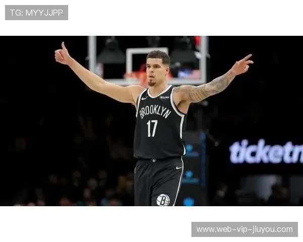 小迈克尔·波特转换快攻得手，篮网势头正猛